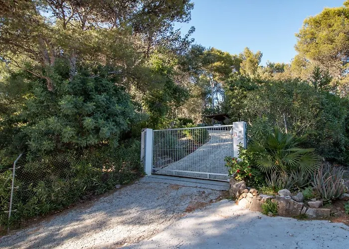 La Casita Blanca,